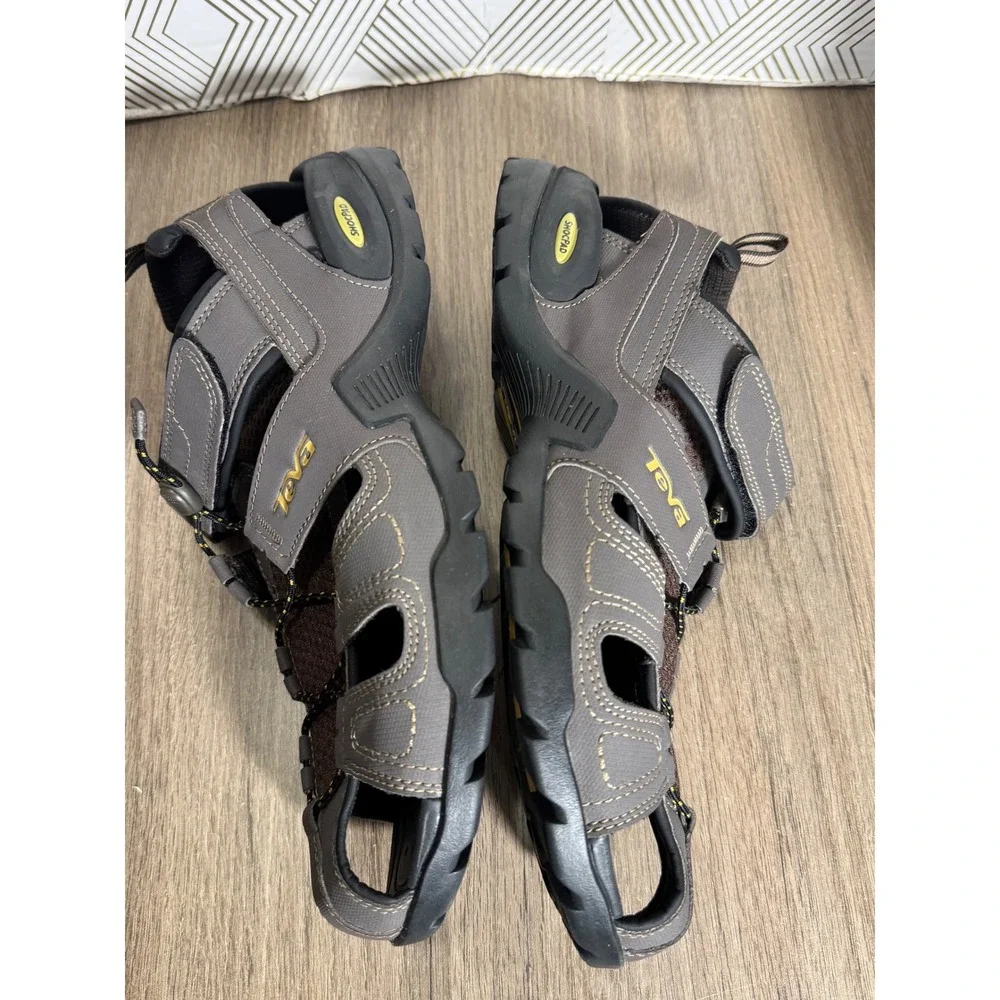 Teva‎ Mens Hiking Sandals Brown Gray Closed Toe ShocPad shoes size 11